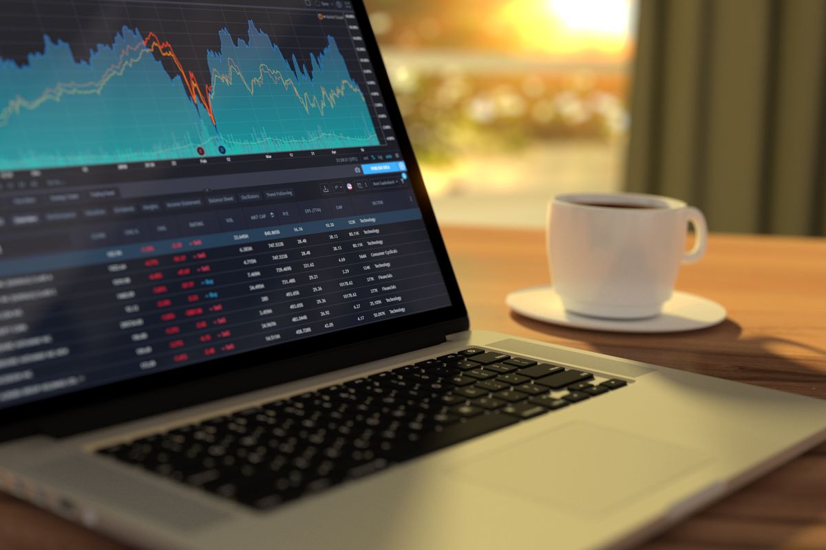 Mastering Algorithm Trading Strategies: A Guide for Modern Investors