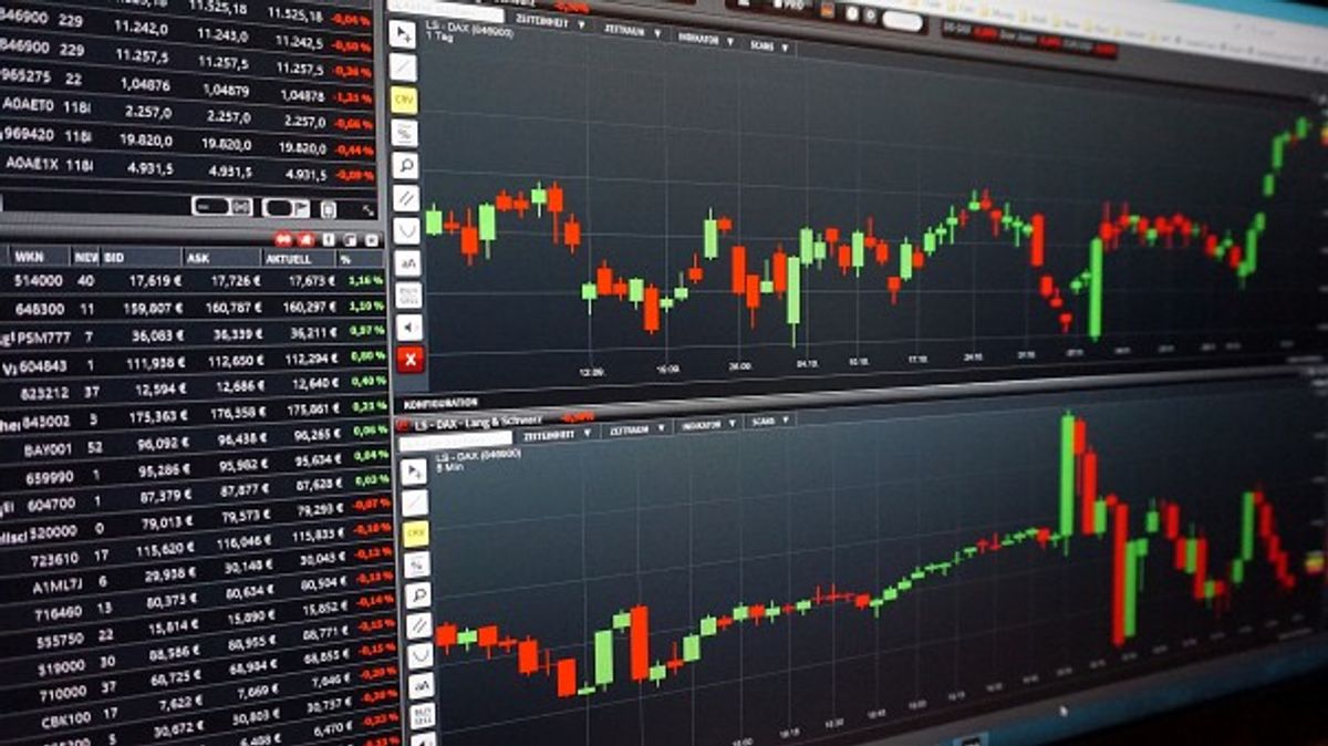 Maximizing Profits: Enhancing Algorithmic Trading Efficiency